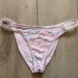 Hollister Light Pink Floral Patchwork Bikini Bottom Sz XS Beach Swim Vacation